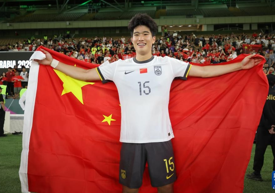 开云体育官网-U23亚洲杯|最佳射手彭啸！带刀后卫是怎样“升级打怪”的？