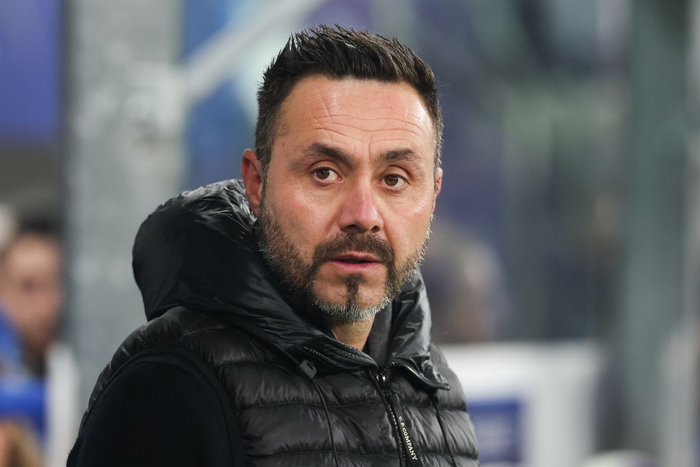 开云体育官网-只剩7轮,德泽尔比态度大转弯,愿冒风险救热刺,只为证明自己?|布莱顿|托特纳姆热刺|英冠|主帅|俱乐部_新浪体育_新浪新闻